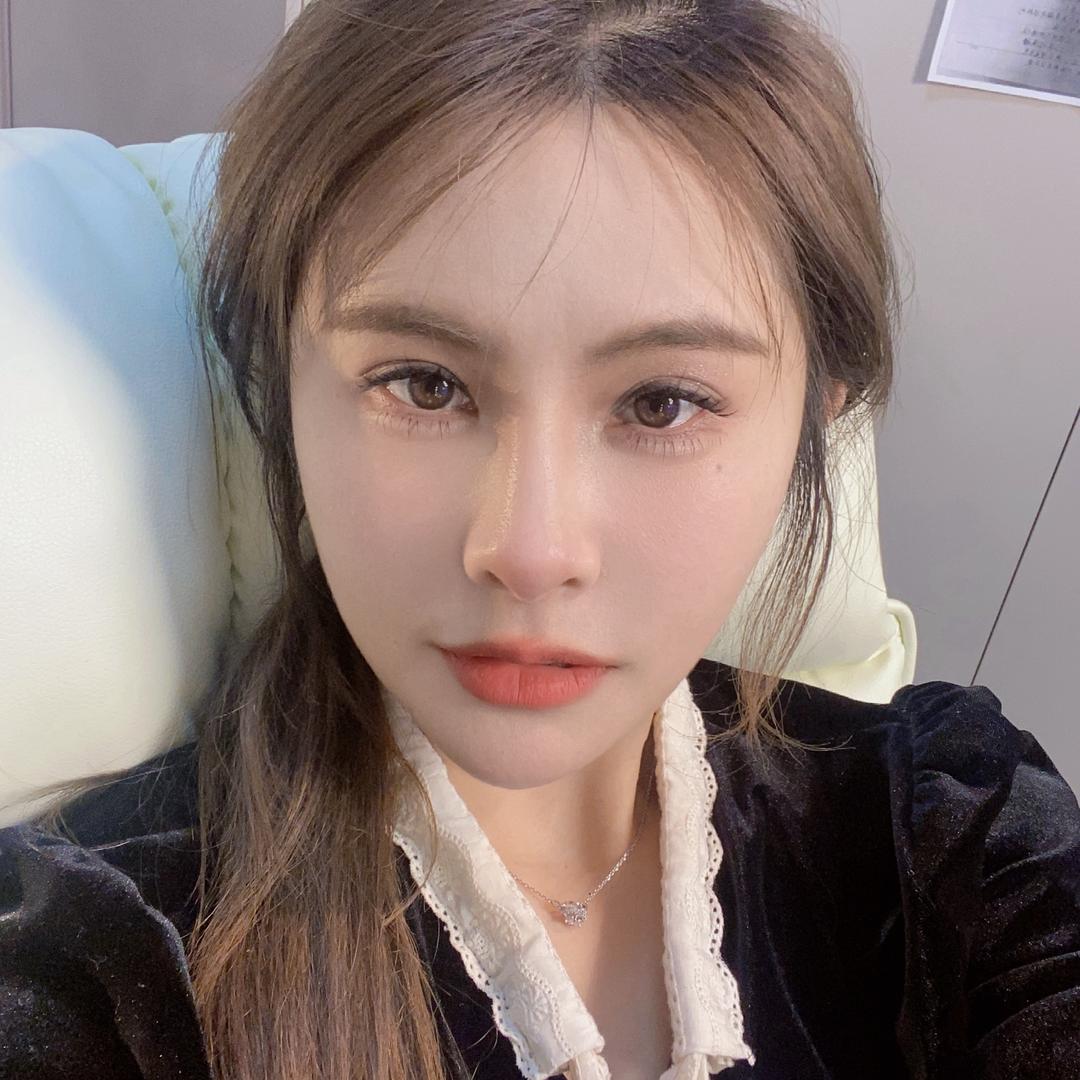 李香香