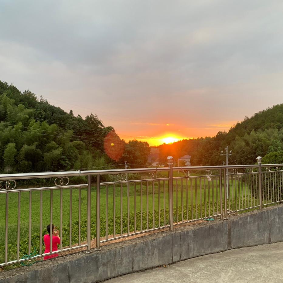 （陈