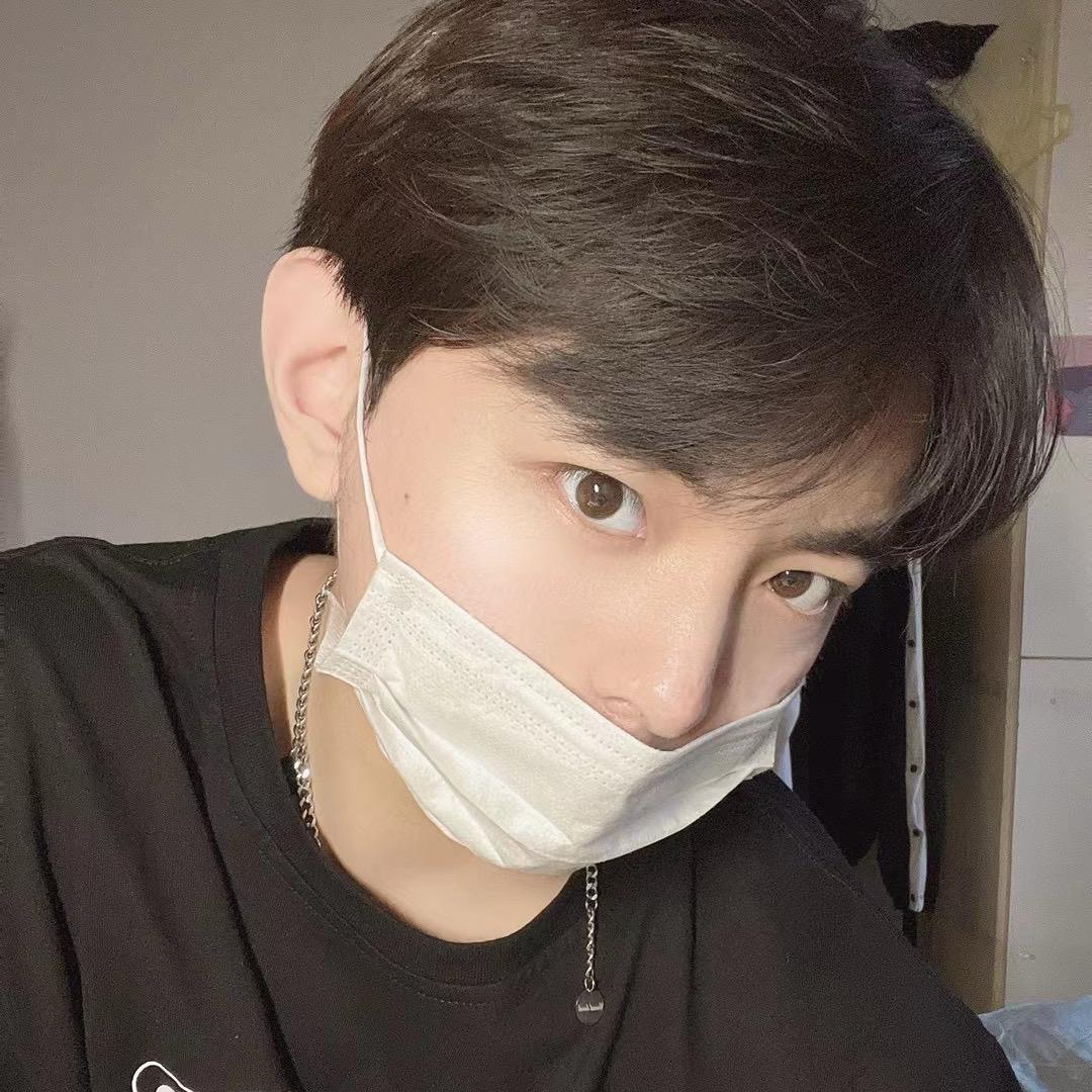 @小乔治
