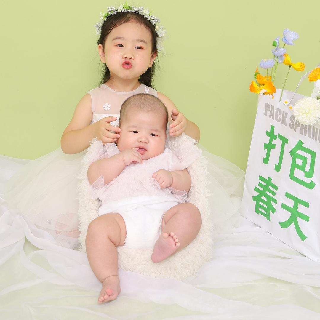 牛牛和依依成长ING
