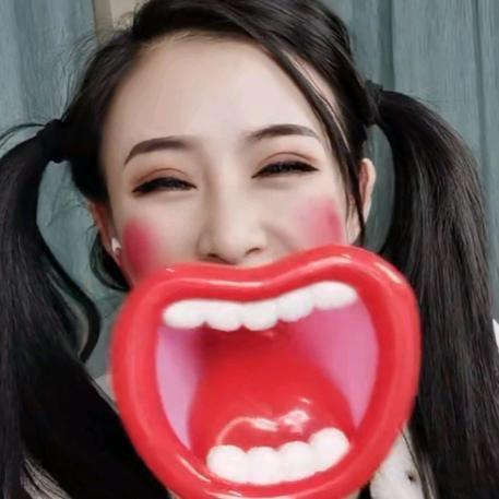铲铲💋盆友圈