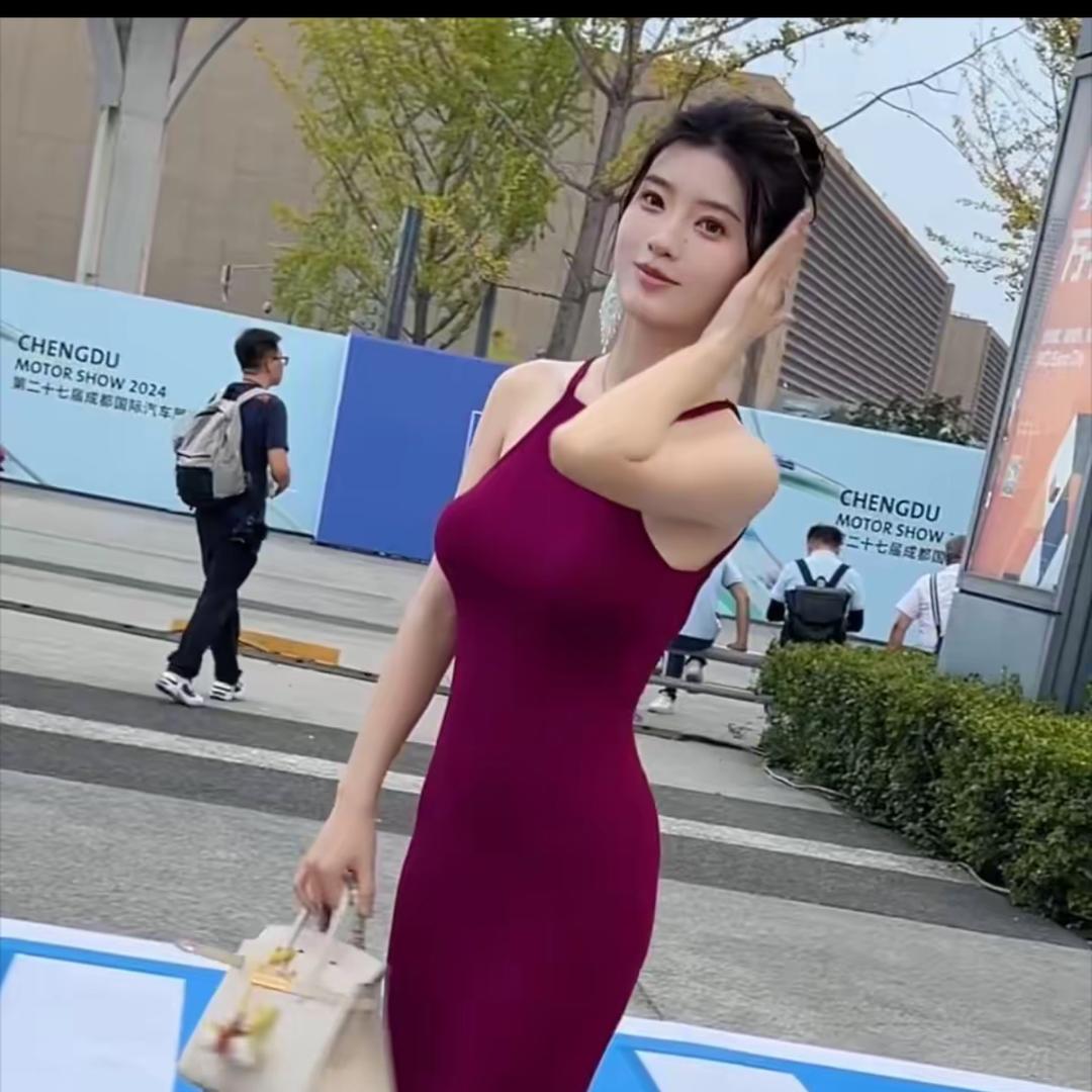 爱家的小姐姐