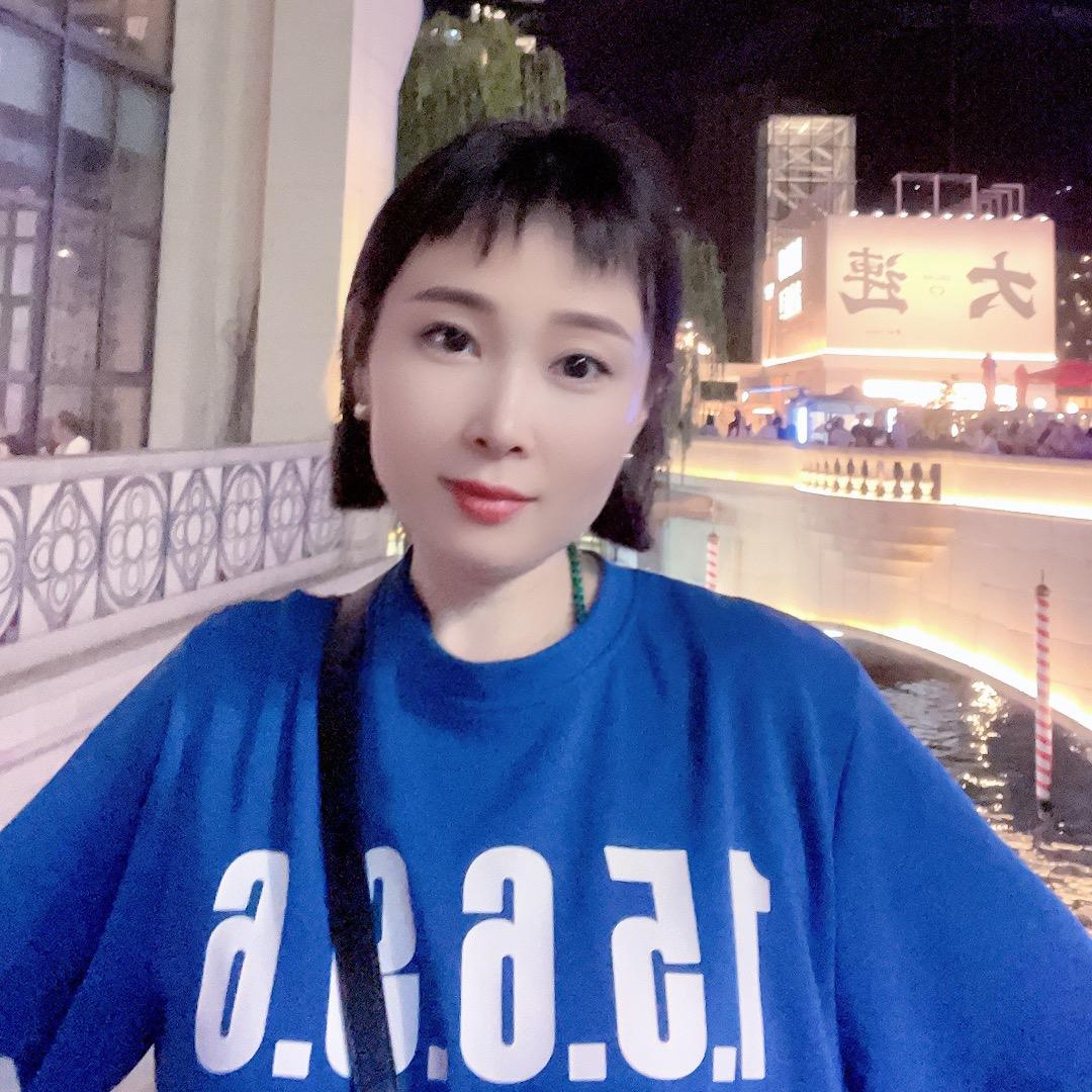 莱斯购女装