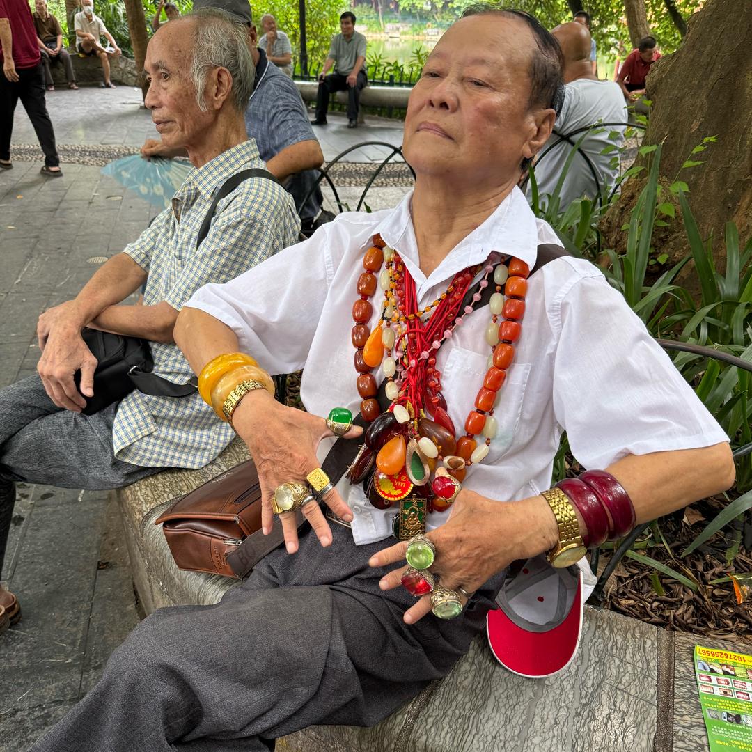 柳州大爷爱跳舞