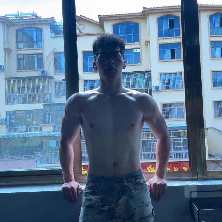 小志同学