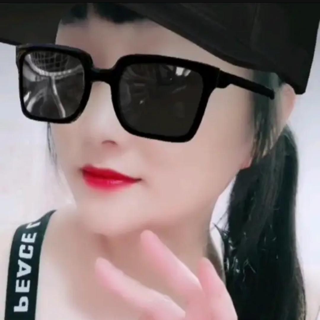 @梅兒