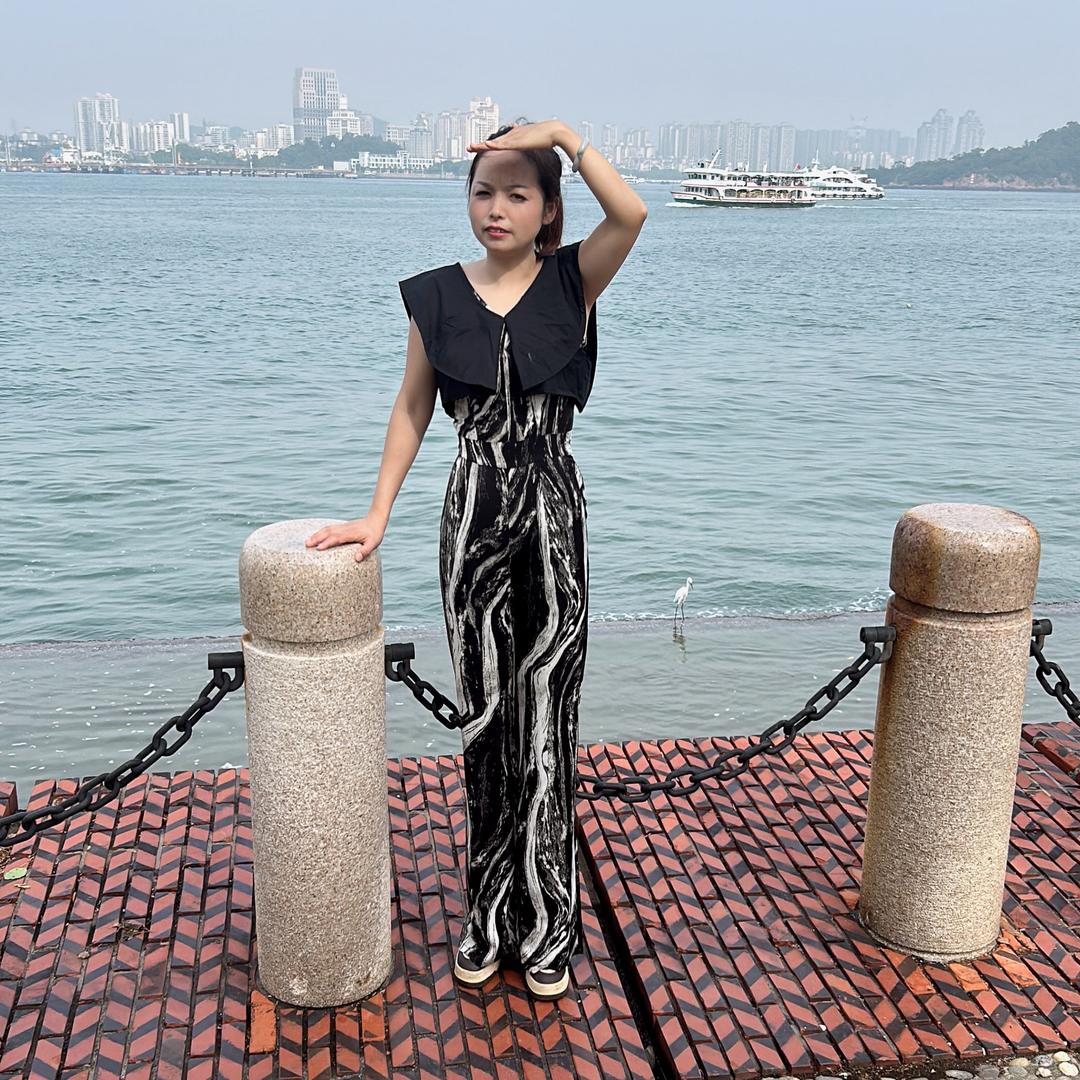 @荣荣（努力中）