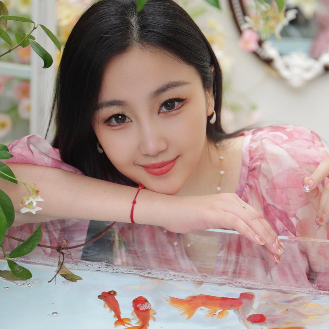 佳爱妃在此