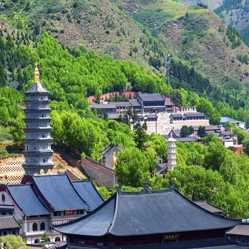 五台山 允铉