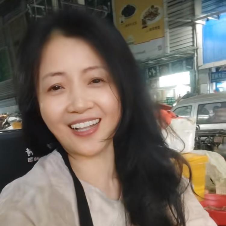 静静 一个人