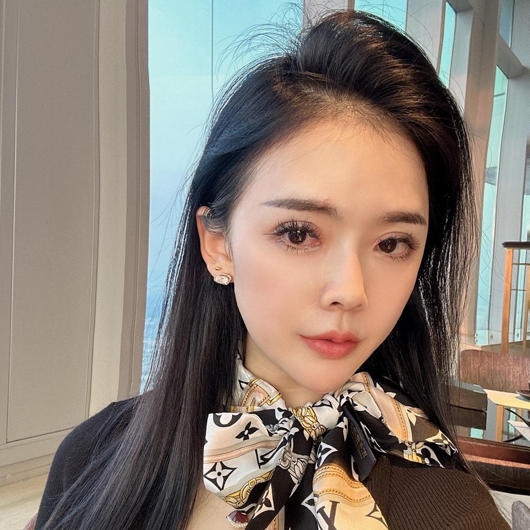 成都佰瑛娜·娇娇