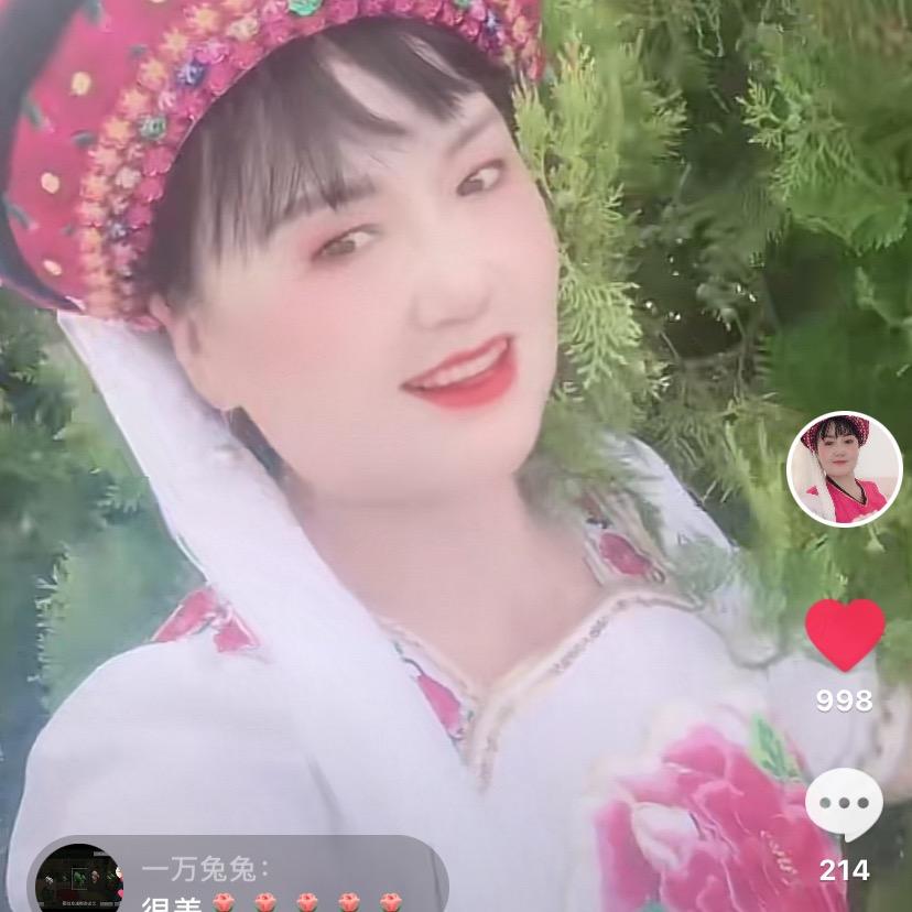 一月的雪儿