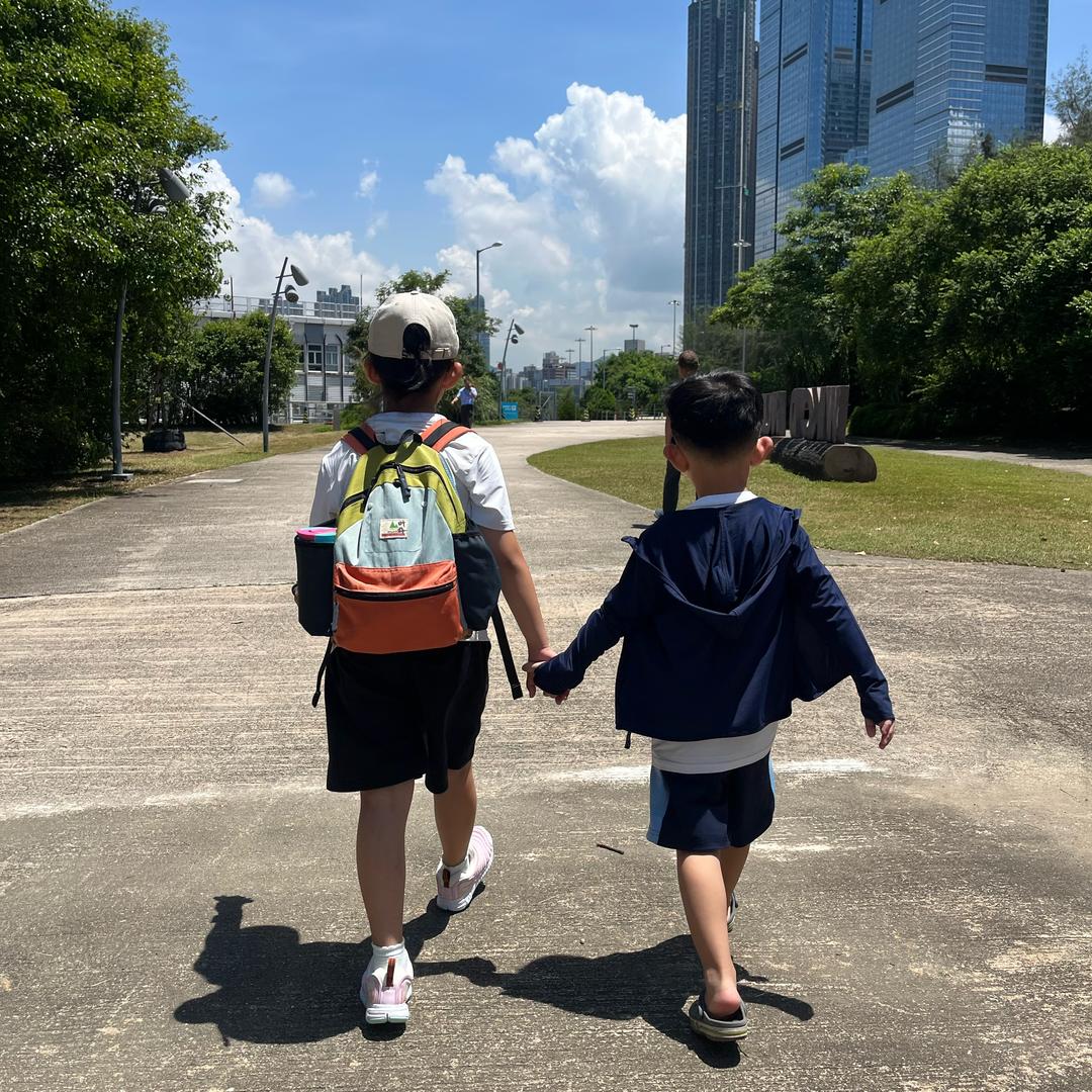 爱溜达小队&