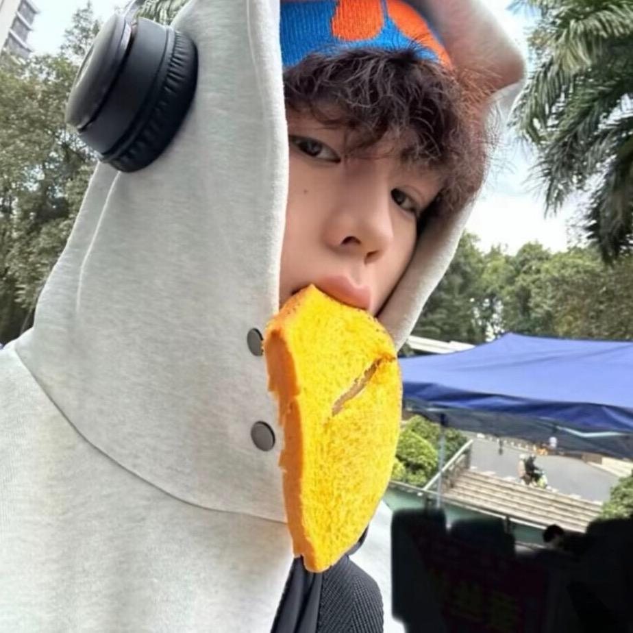 美     式.