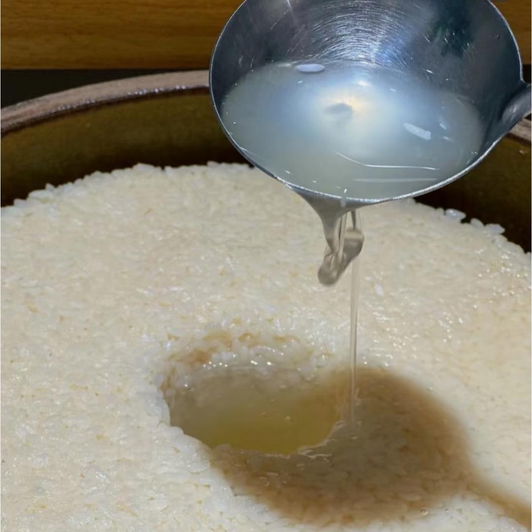 在赤壁卖米酒的小杜