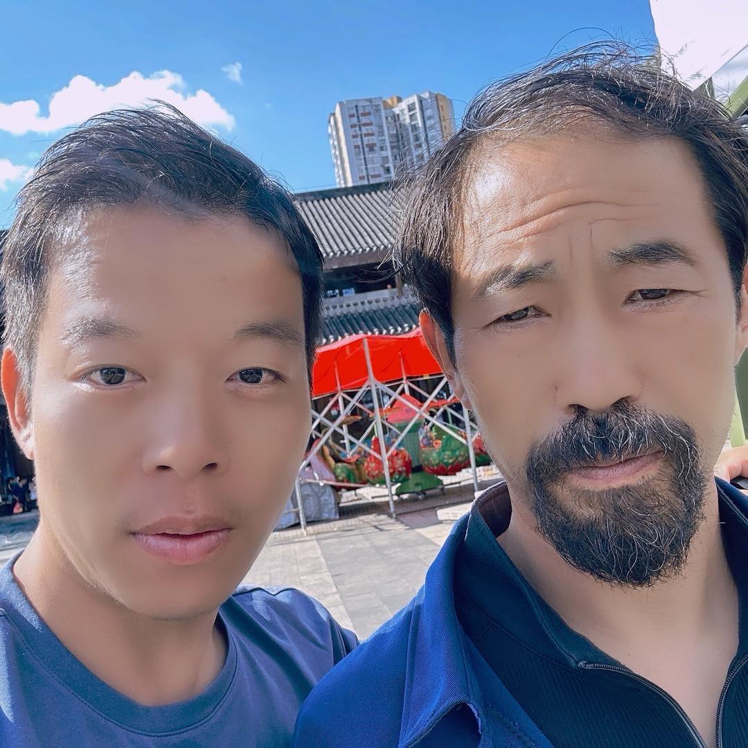 大洋芋（流浪汉）唱歌🎤-小洋芋