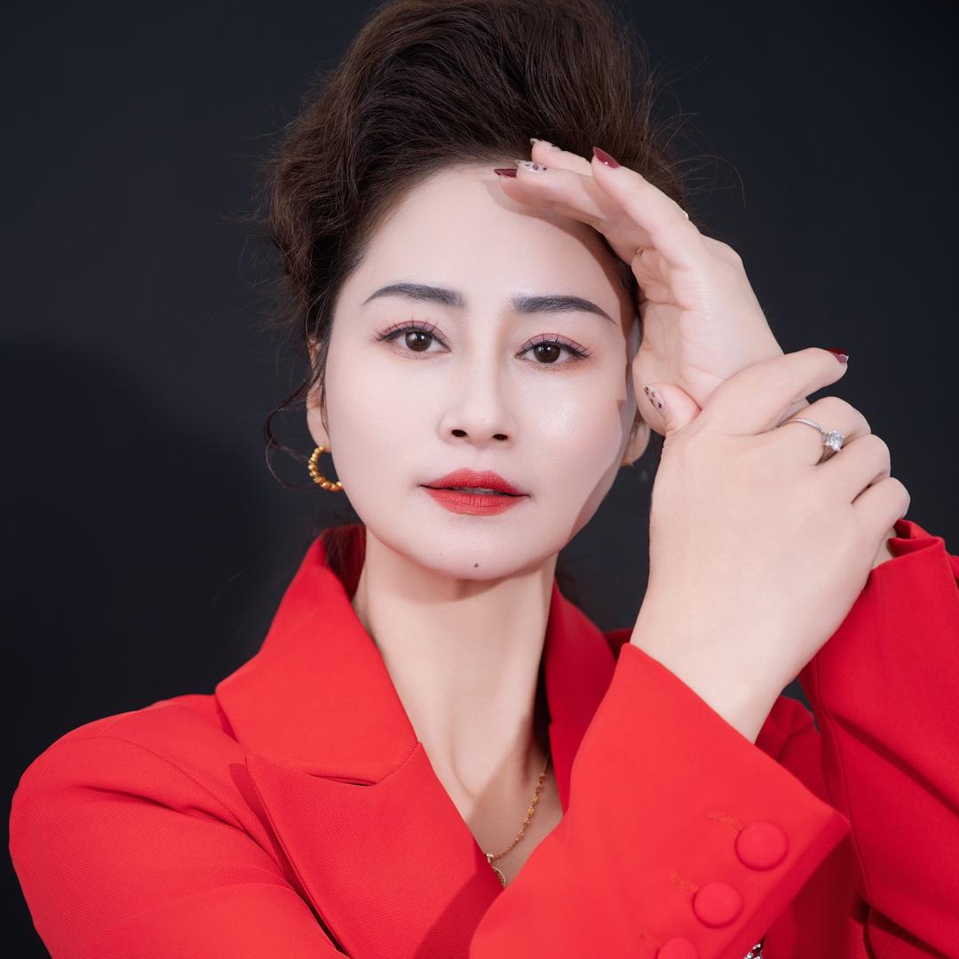魅力传媒～静静