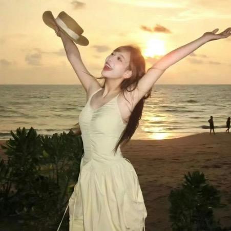 辫子女孩👧🏻