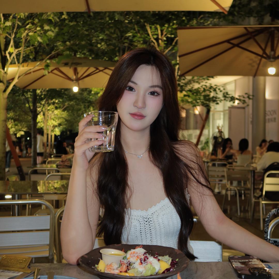 斯斯斯嘉丽