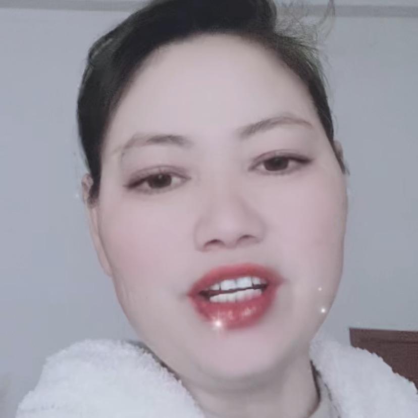 小霞