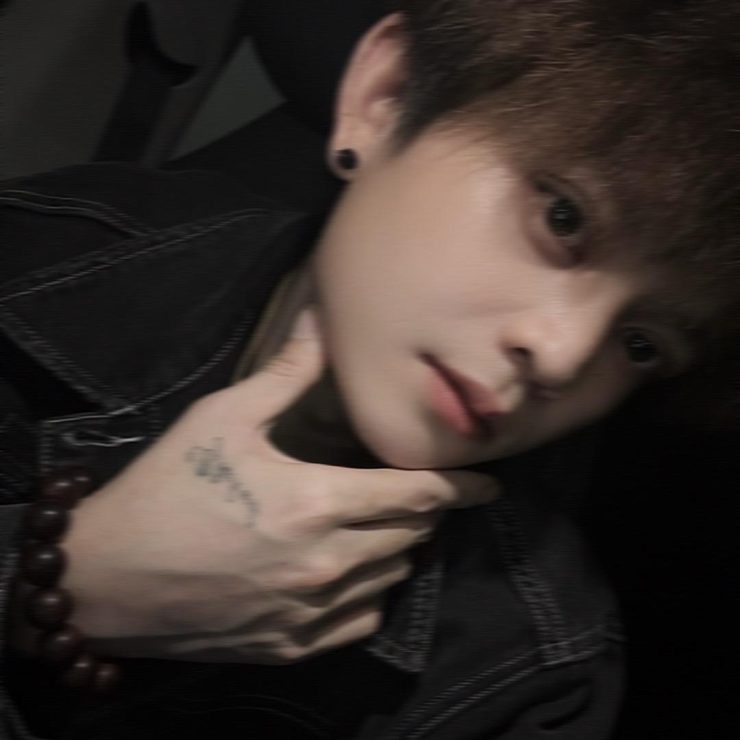 宠妮吖¹²ˣ²⁼