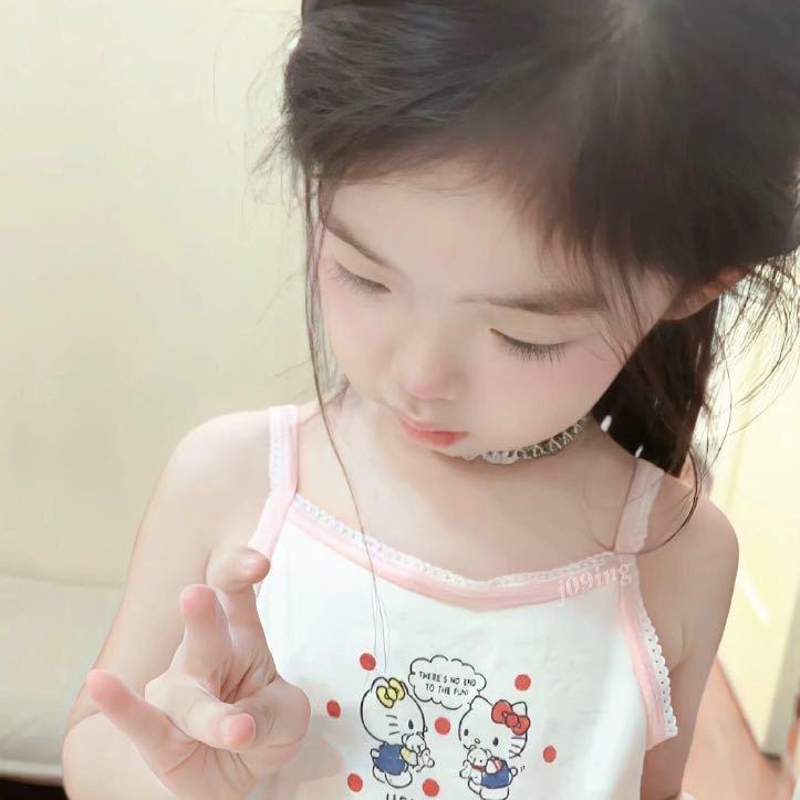 小小^