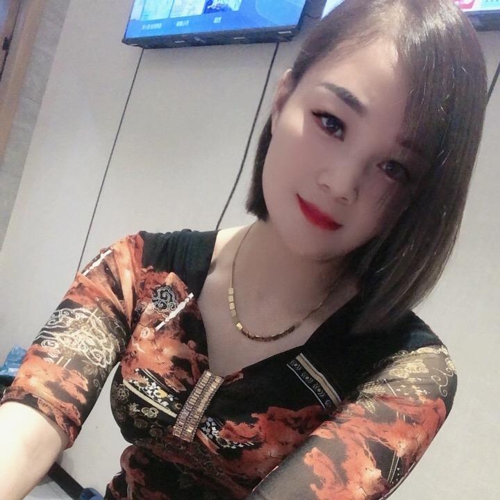 汪霞