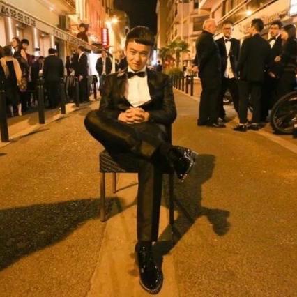 巴斯光年😎