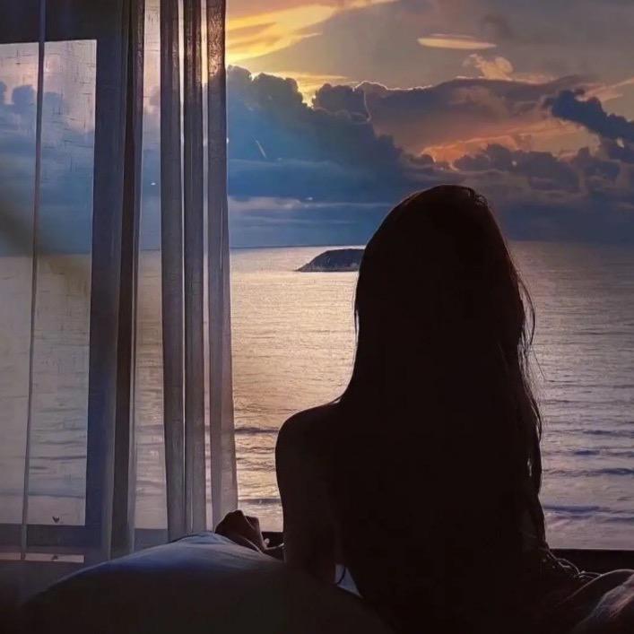 (⁎⁍̴̛ᴗ⁍̴̛⁎).