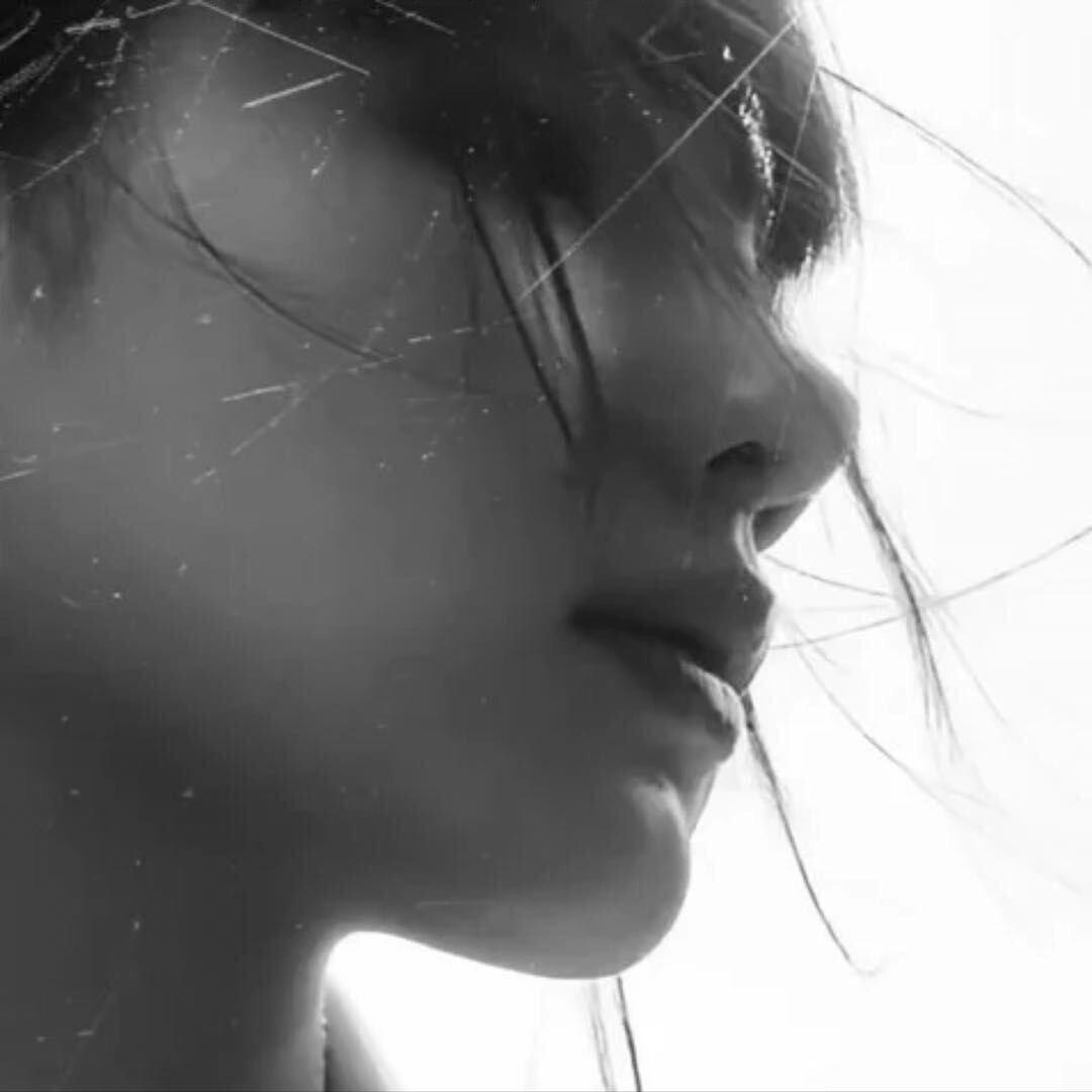 -抑郁白色苦瓜、