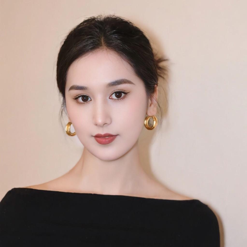 凯丽💃