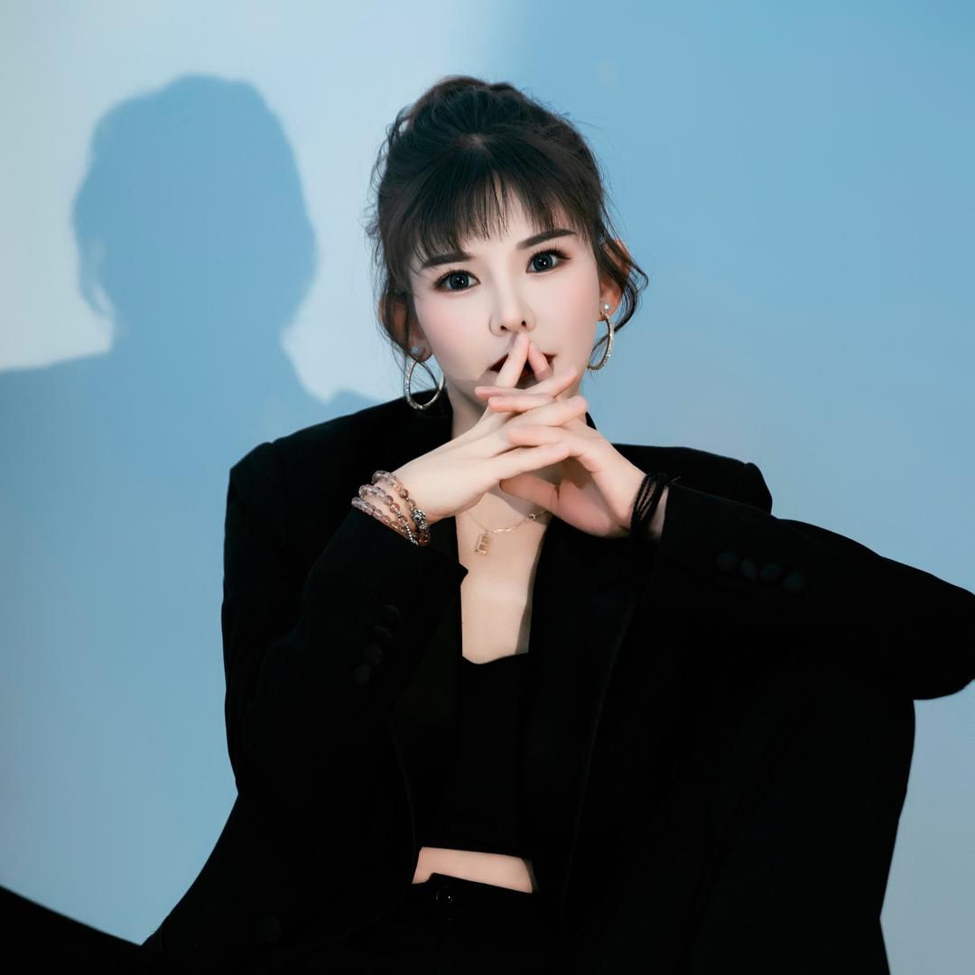 云南剪发妹