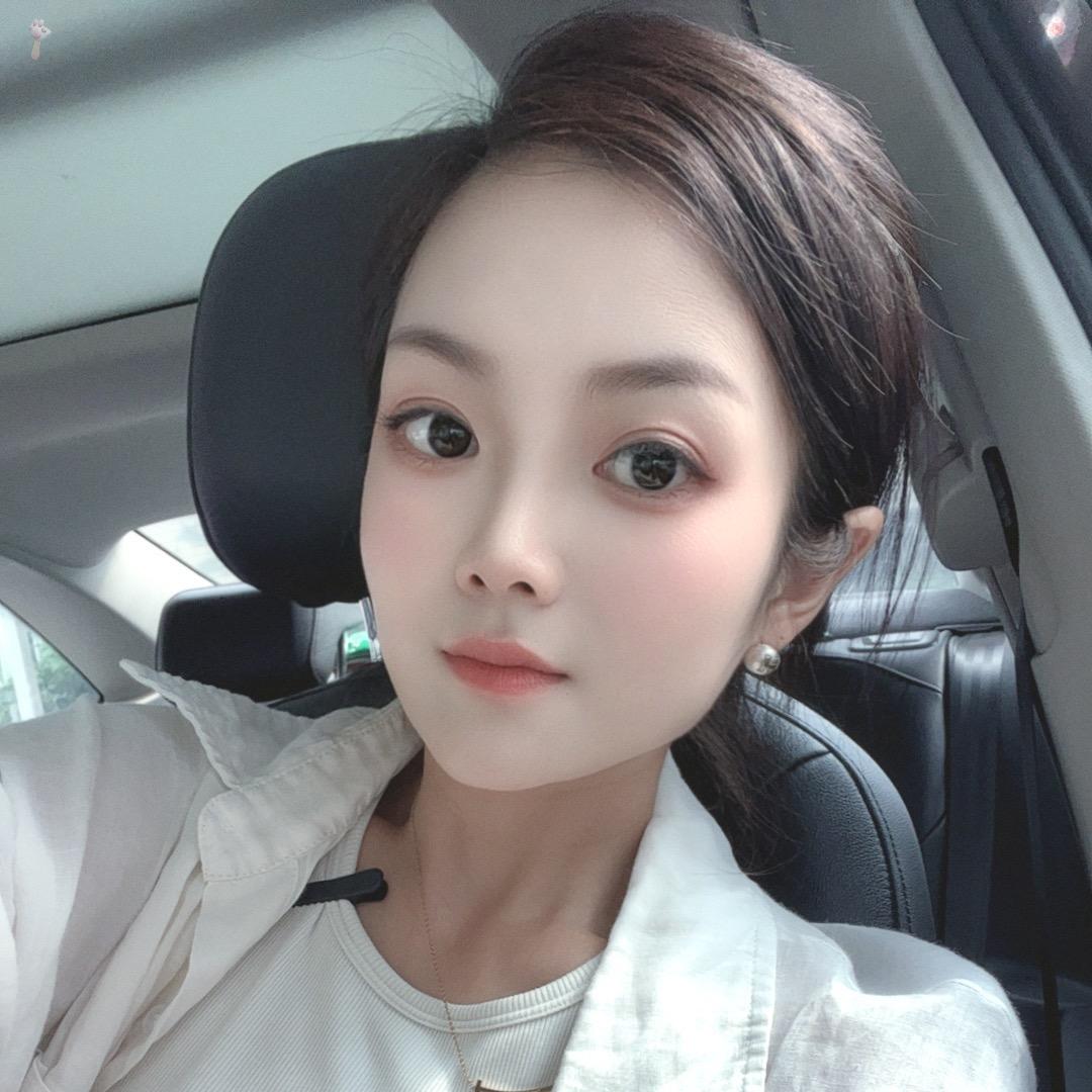 @🌈M