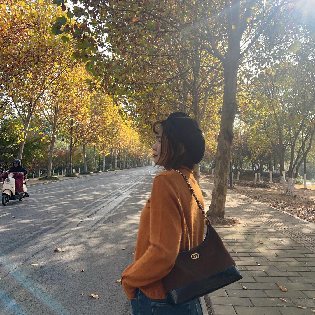玲玲时尚少女