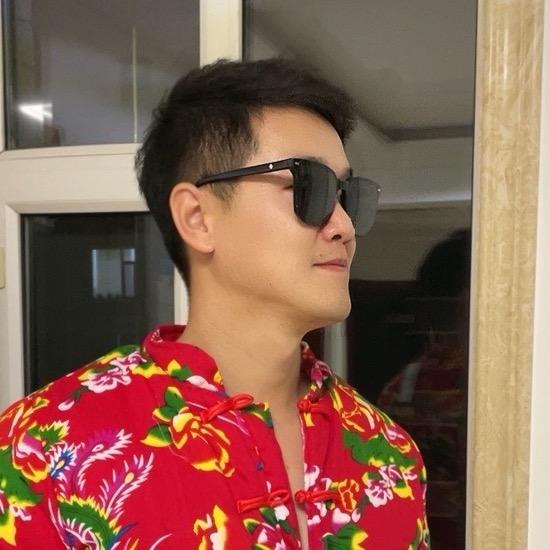 长春龙弟二手车