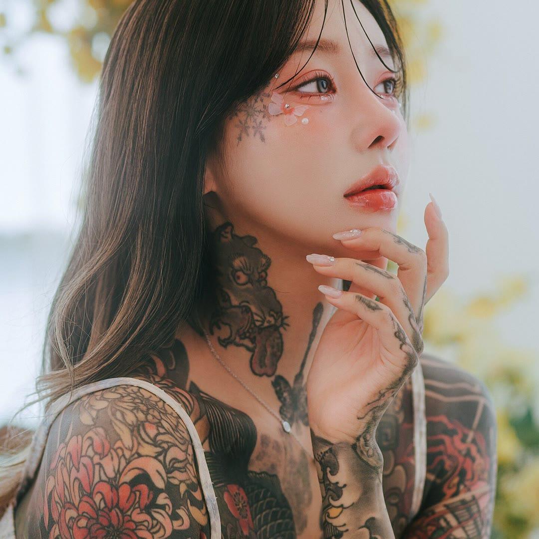 鲁馨悦