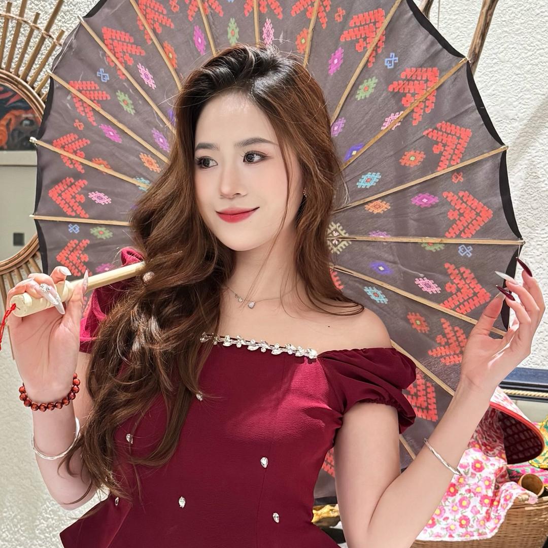 刘亦菲（布料批发+成品定制）