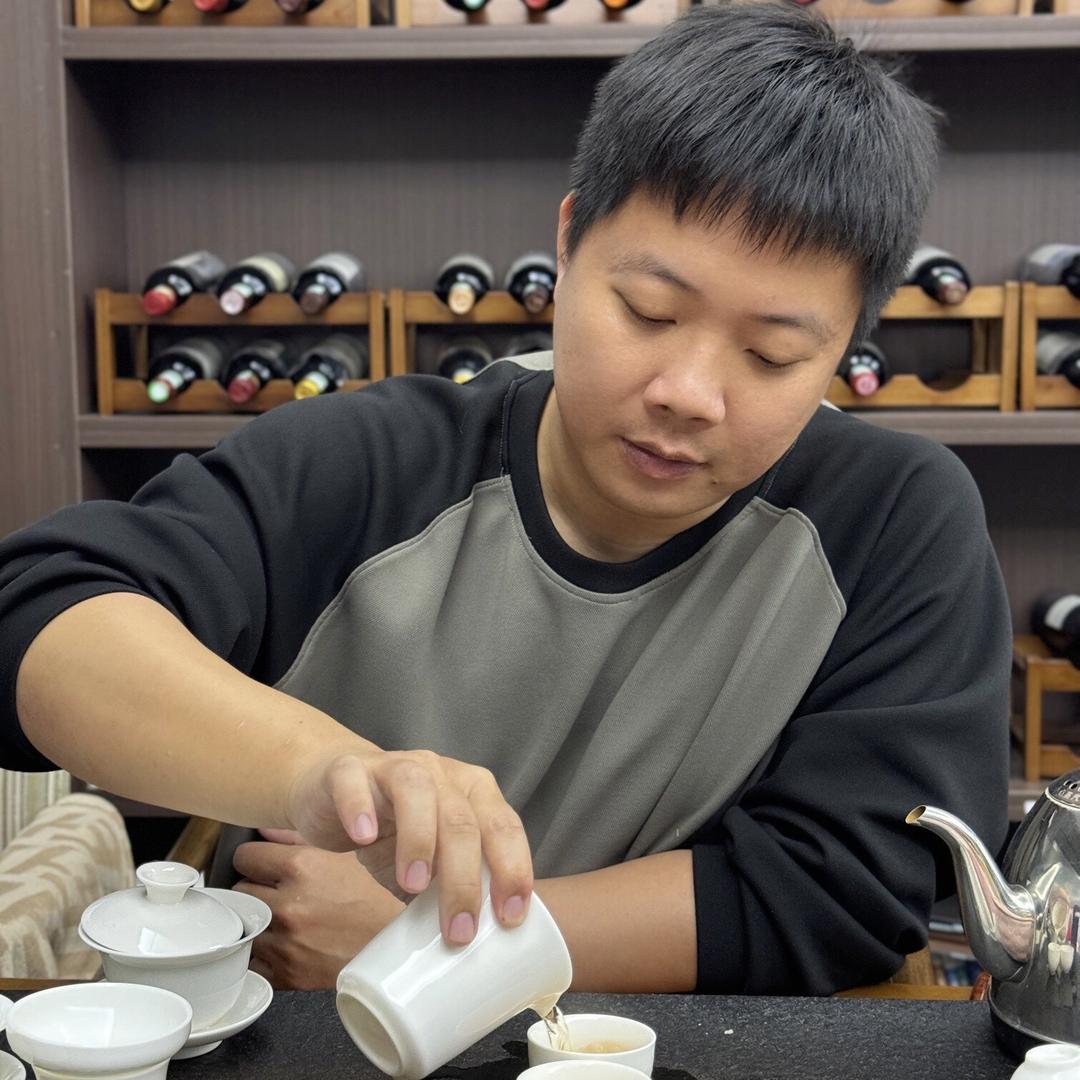 吴晓东–康得商贸