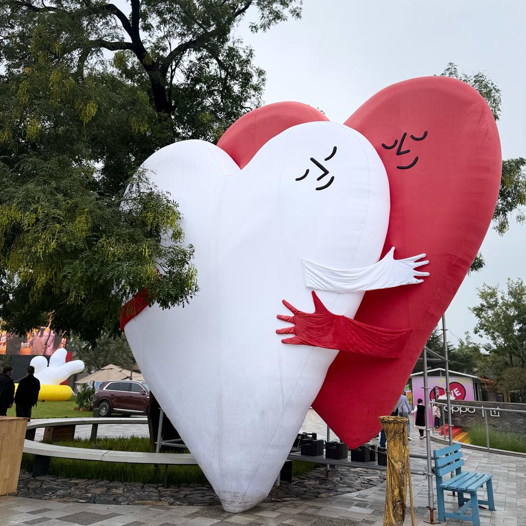 Lᨶ႒ᩚve: 周游世界💕