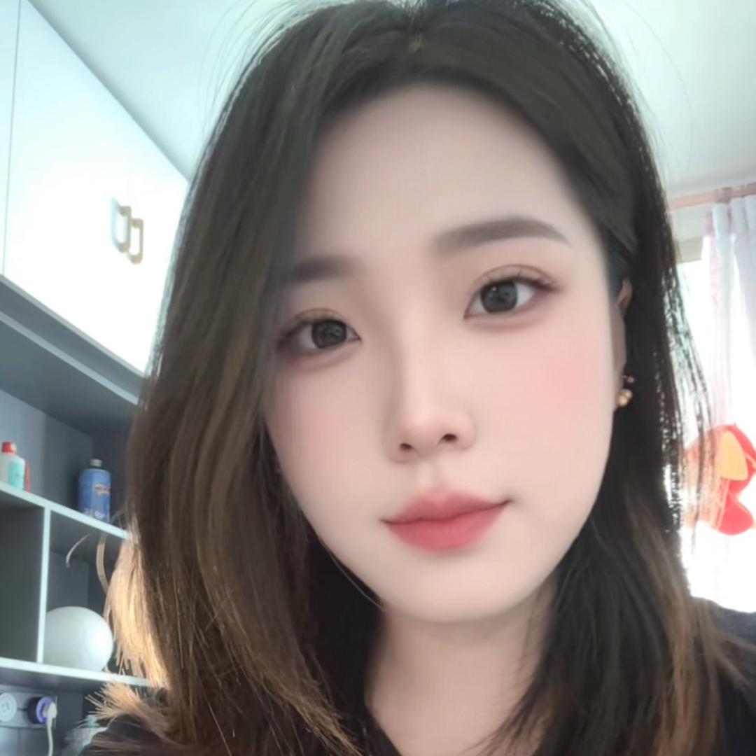 @叫我潘潘呀❤️