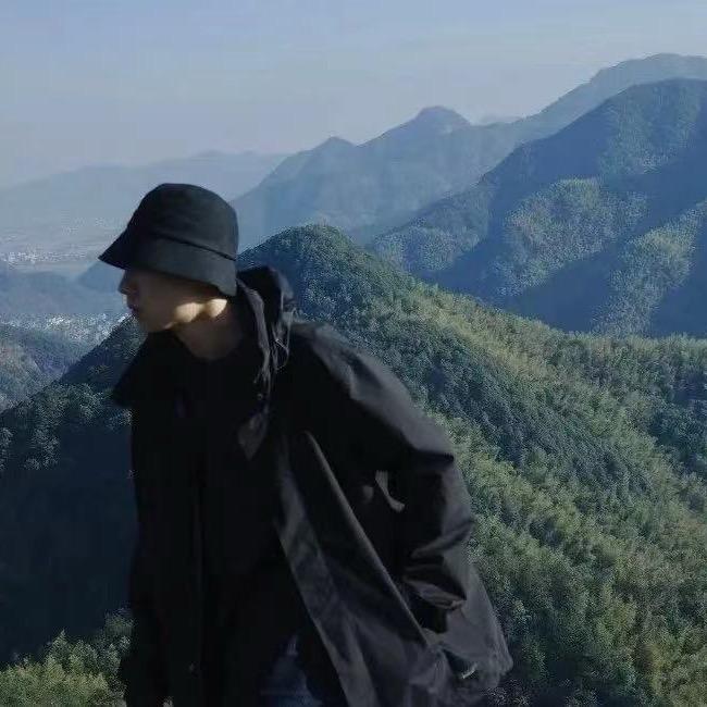 伦敦雨.