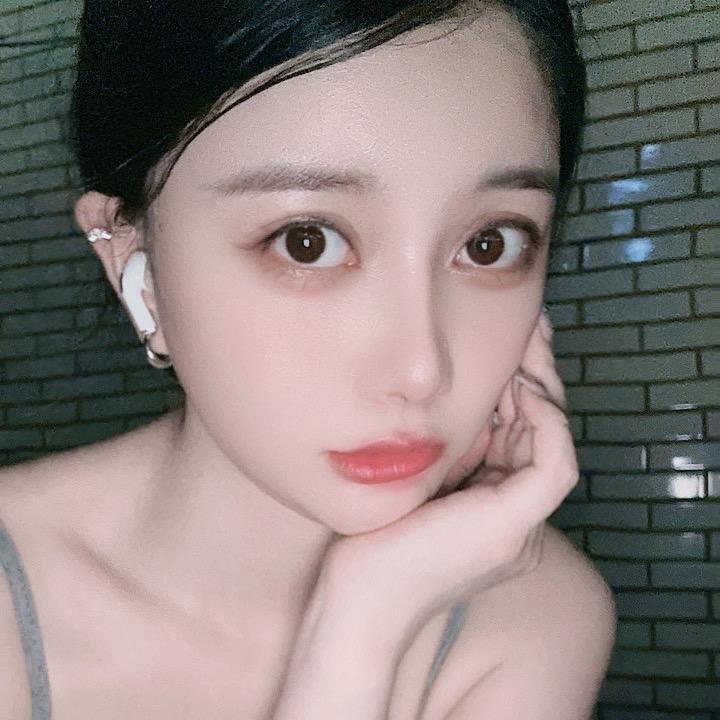 爱吃榴莲✐ ᵕ̈