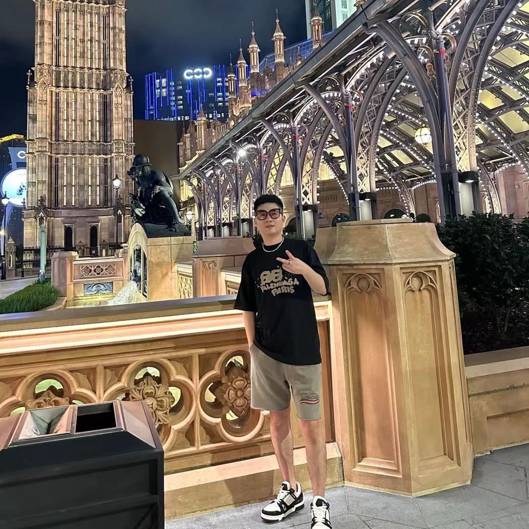 ——鹏鹏🇲🇴