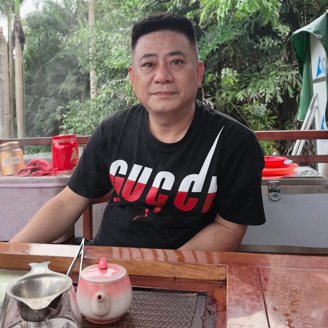 吴朝文
