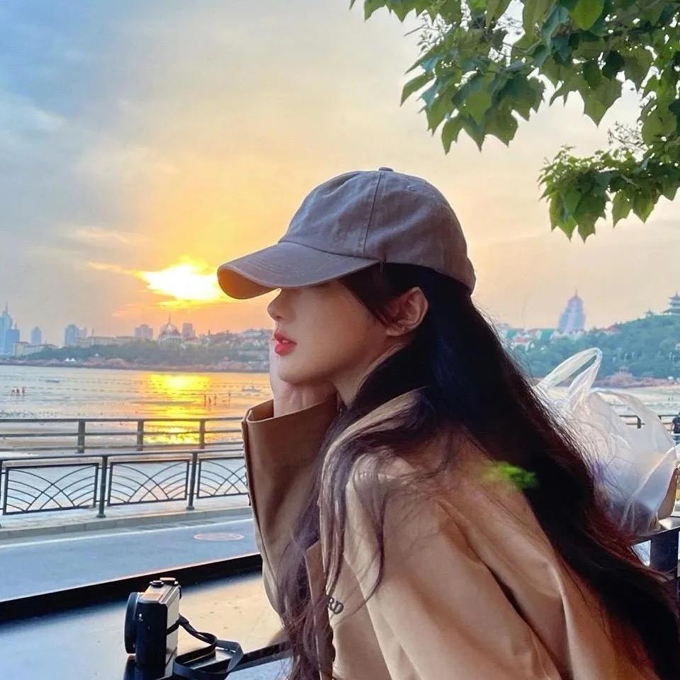 思思每日更新女装