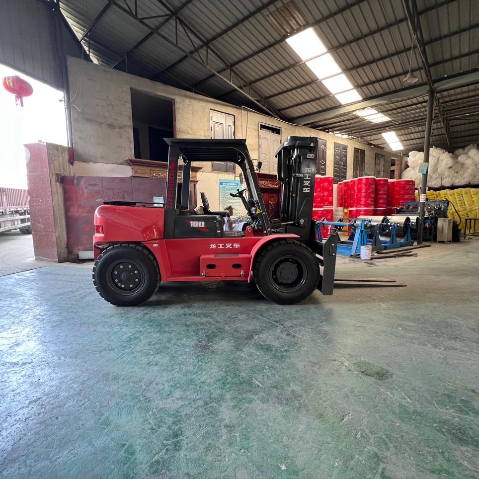 刘师叉车吊车出租3-20吨