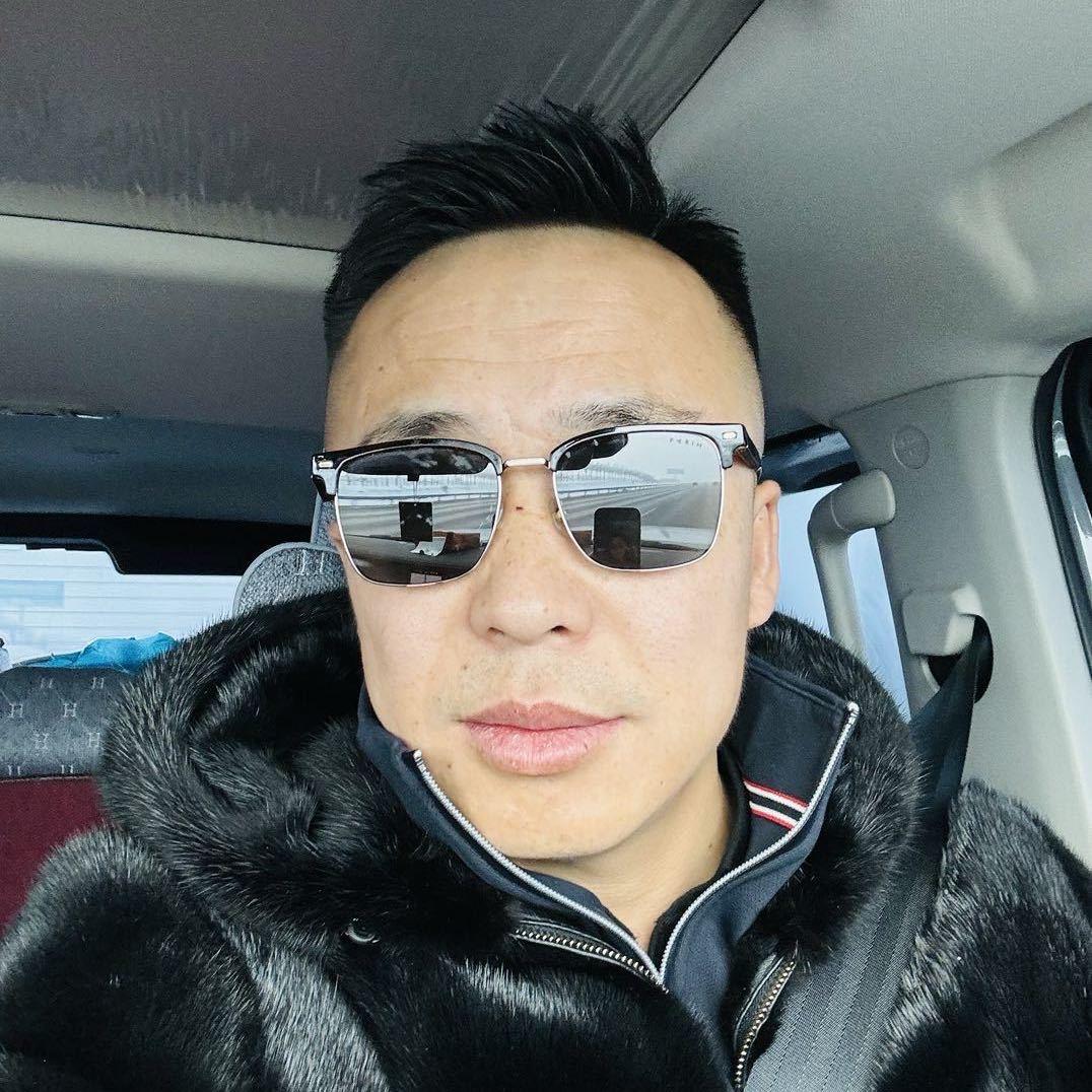 豪歌二手车车行