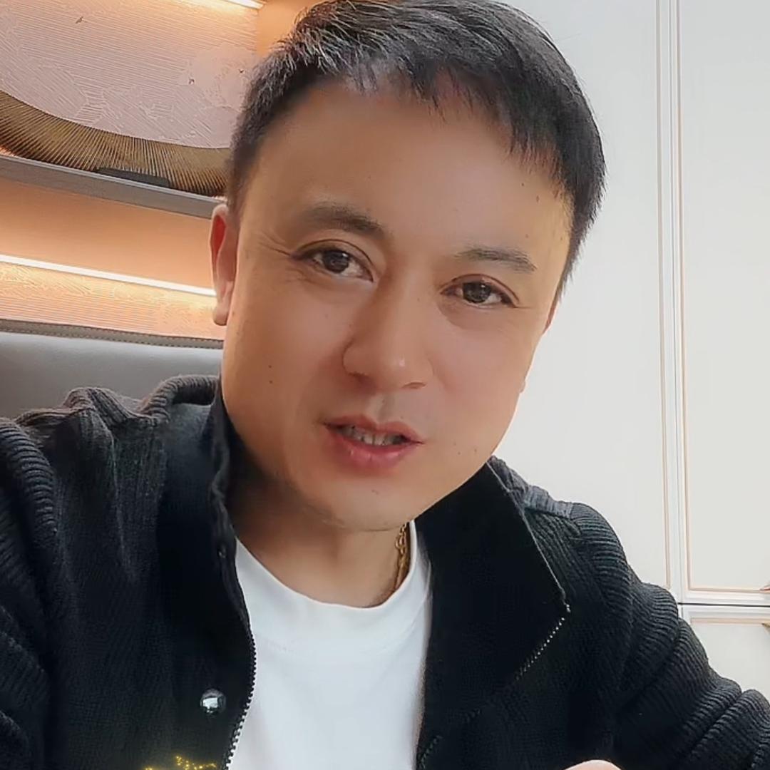 凌锋一路前行