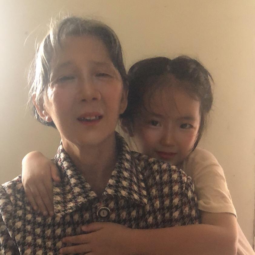 秋天的娥