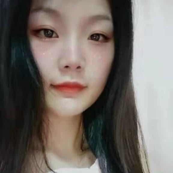 九月热爱舞蹈